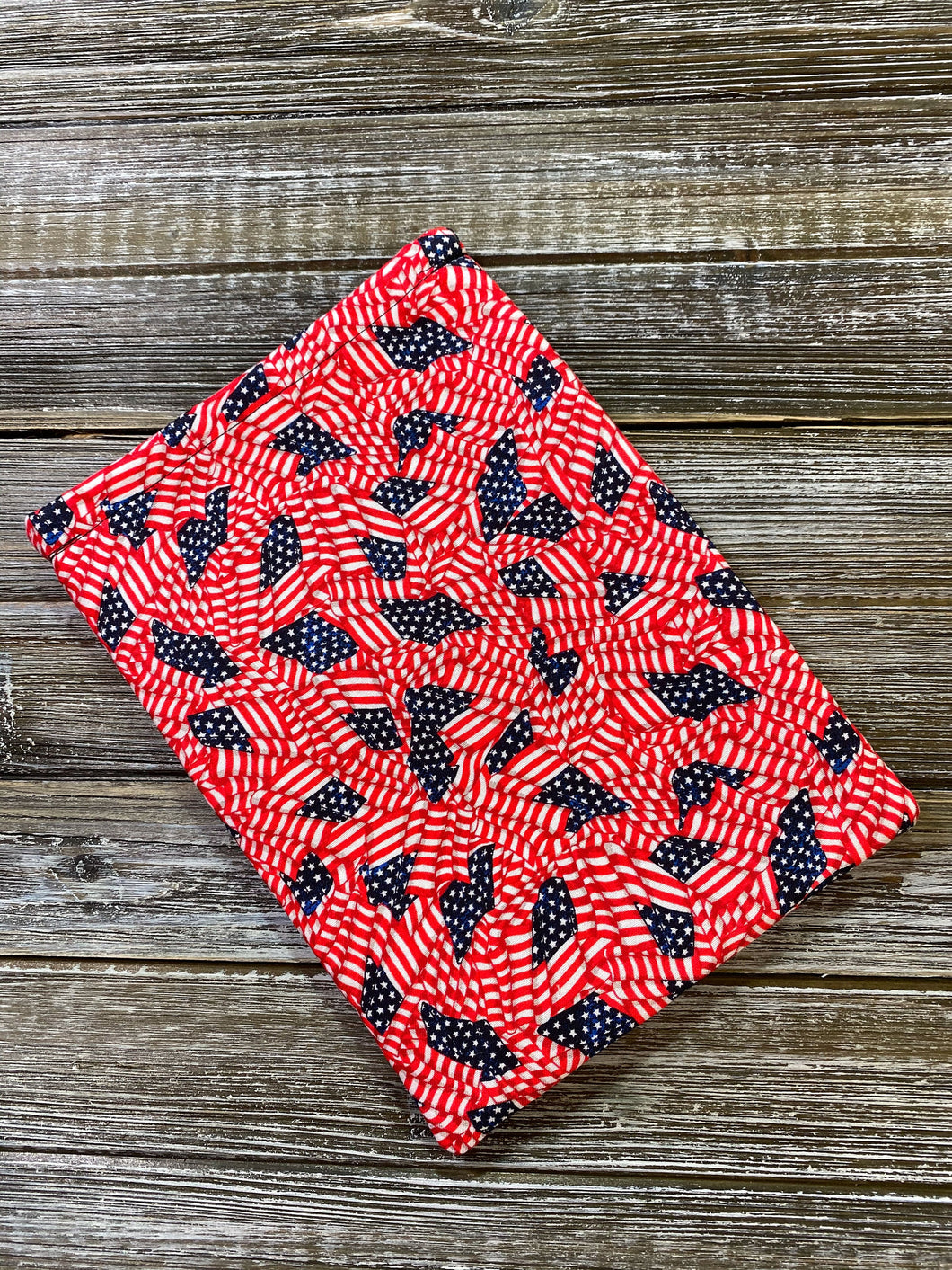 American Flags Padded Book Sleeve | Book Pocket | Protective Book Bag | Book Pouch | Bookish Nerd Gift | Patriotic Kindle Accessory