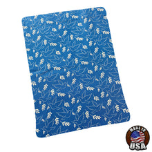 Load image into Gallery viewer, Blue Peace Doves with Olive Branch Padded Book Sleeve | BookGoodies | Book Pocket | Protective Book Bag | Book Pouch | Bookish Nerd Gift
