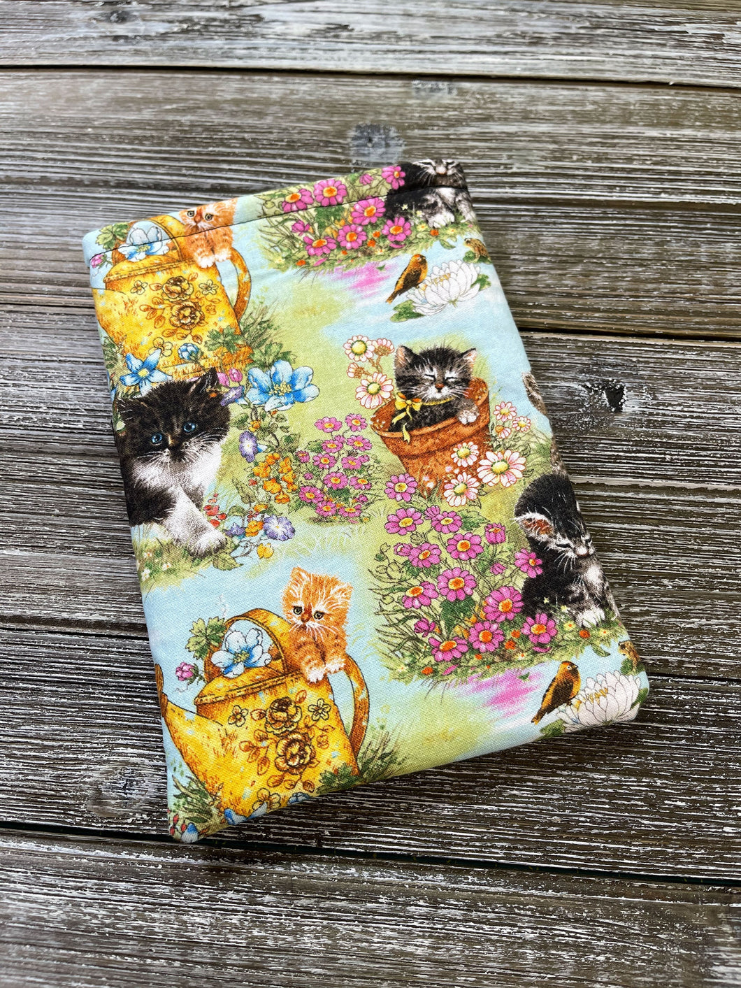 Kittens and Flowers Padded Book Sleeve | BookGoodies | Book Pocket | Protective Book Bag | Book Pouch | Bookish Nerd Gift